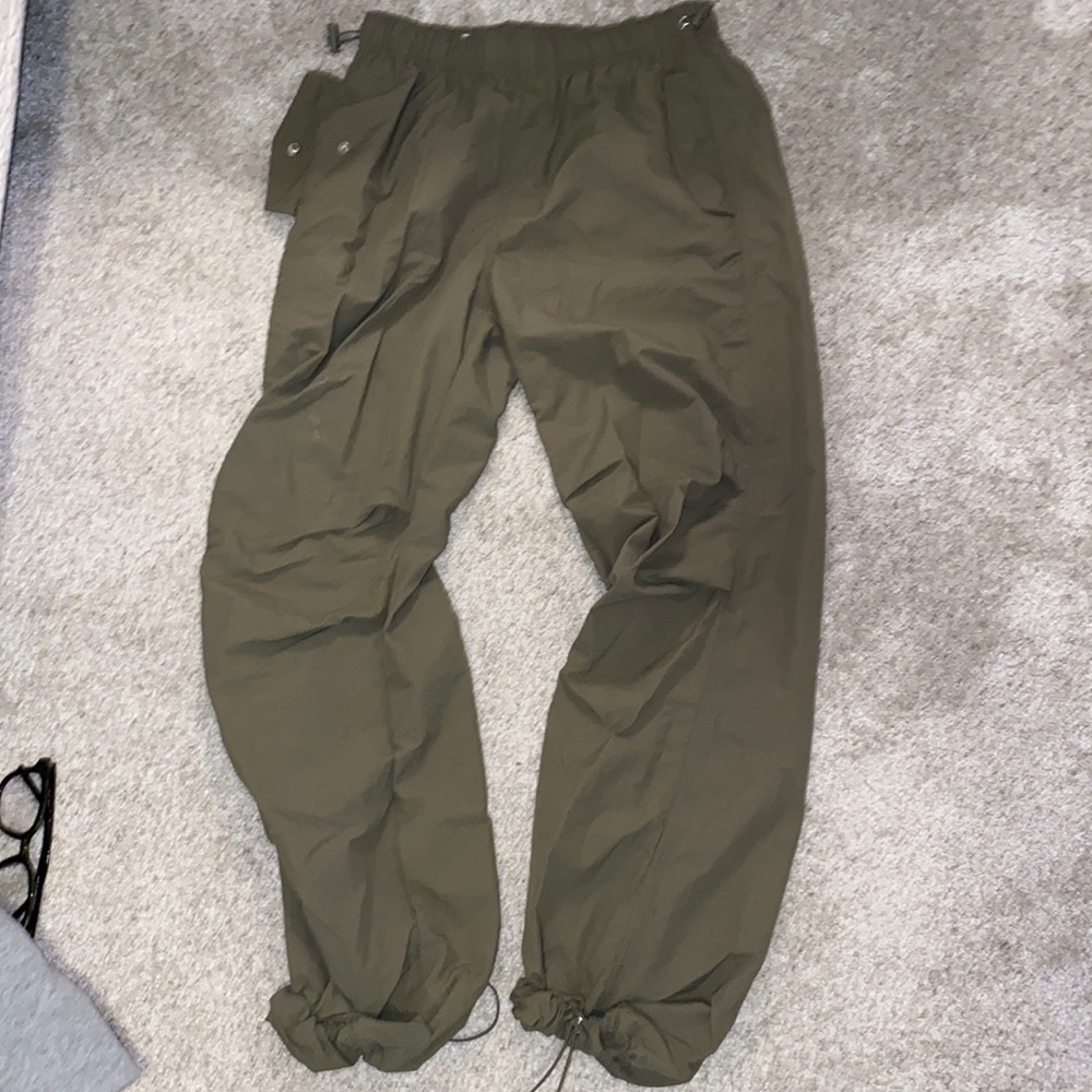 Green womens synch army pants